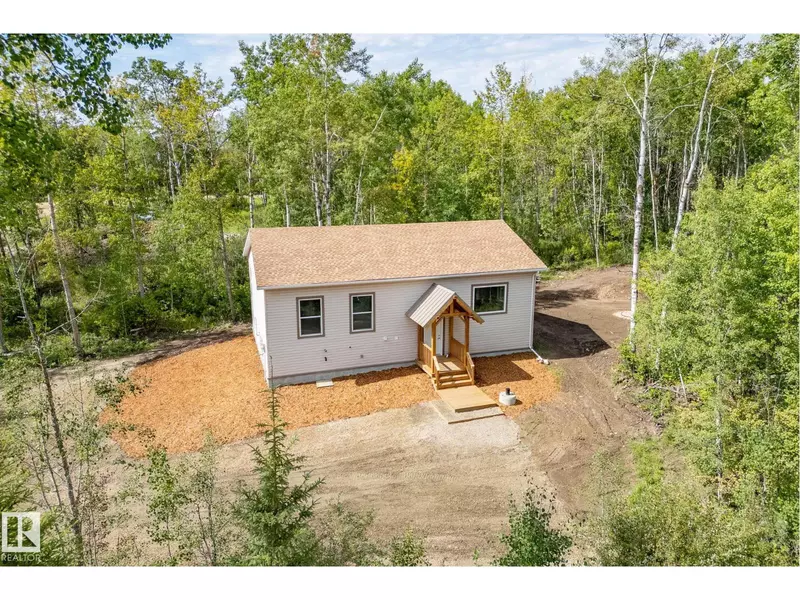 4008 Nakamun DR, Rural Lac Ste. Anne County, AB T0E1V0