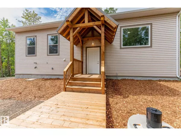 Rural Lac Ste. Anne County, AB T0E1V0,4008 Nakamun DR