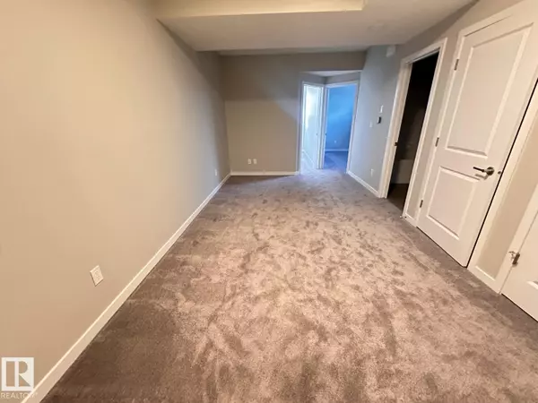 Edmonton, AB T6M3G4,#Basement 8668 EDGEMONT LI NW NW