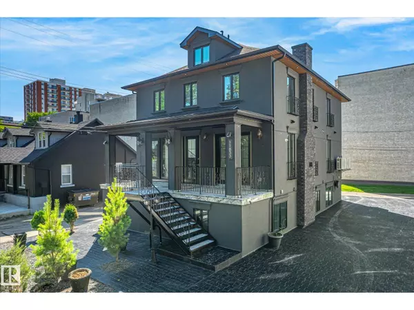 11833 102 AV NW, Edmonton, AB T5K0R6