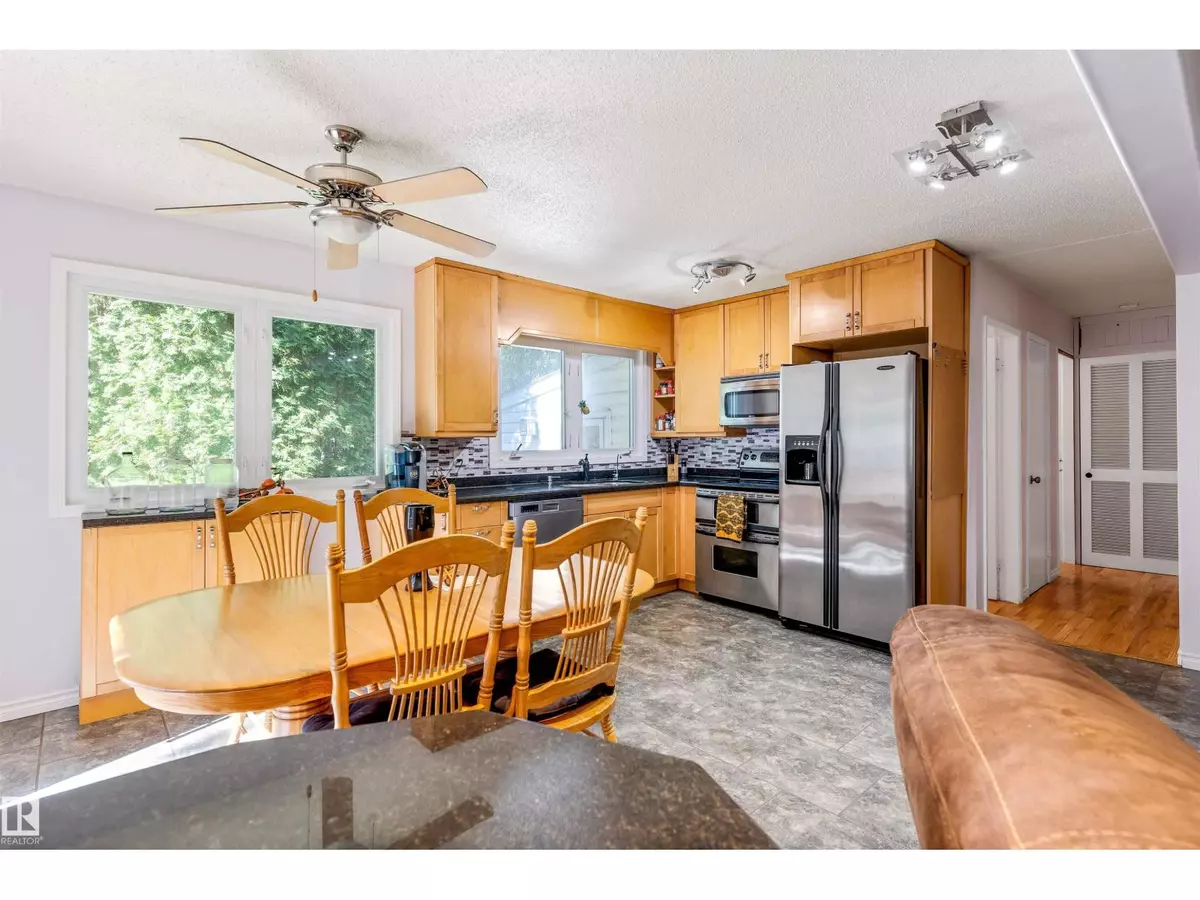 Rural Parkland County, AB T7Z2V9,1700 LAKESIDE DR