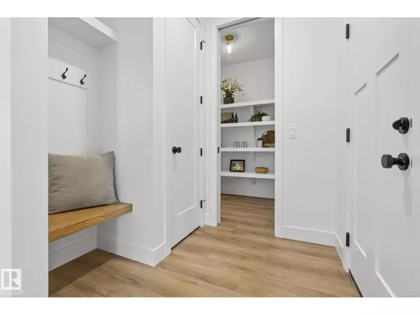 Spruce Grove, AB T7X0A0,3 Sydwyck CI