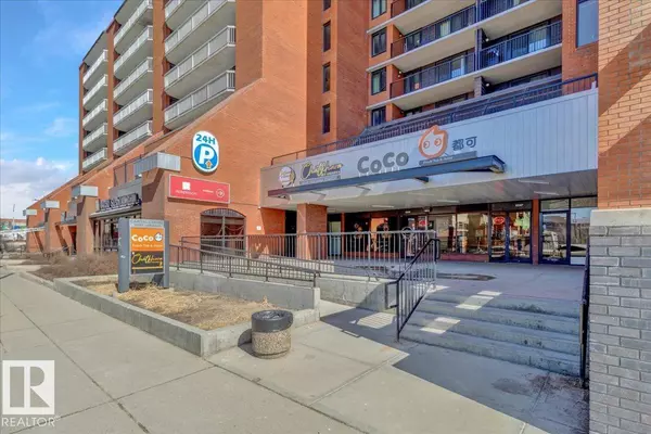 Edmonton, AB T5J3M5,#1207C 10145 109 ST NW