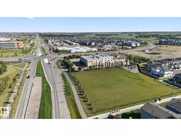 Edmonton, AB T6T2N8,1234 ASTER BV NW