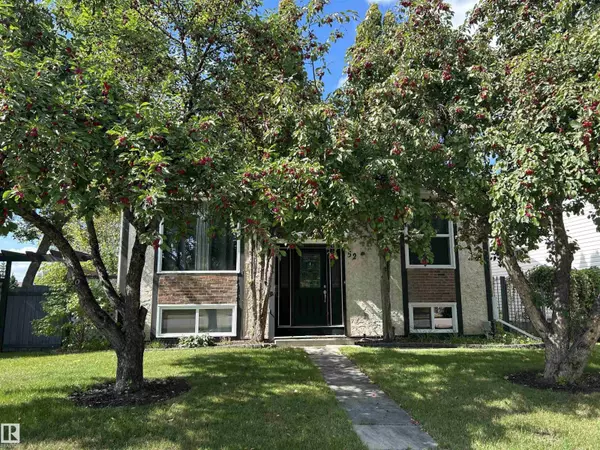52 Greystone DR, Spruce Grove, AB T7X1X2