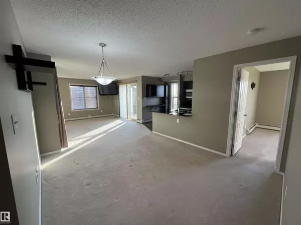 Edmonton, AB T5Y3N4,#402 274 MCCONACHIE DR NW