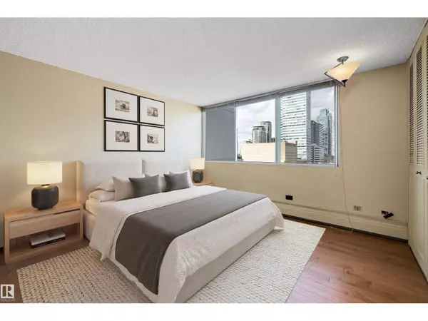 Edmonton, AB T5K2J3,#1101 9923 103 ST NW