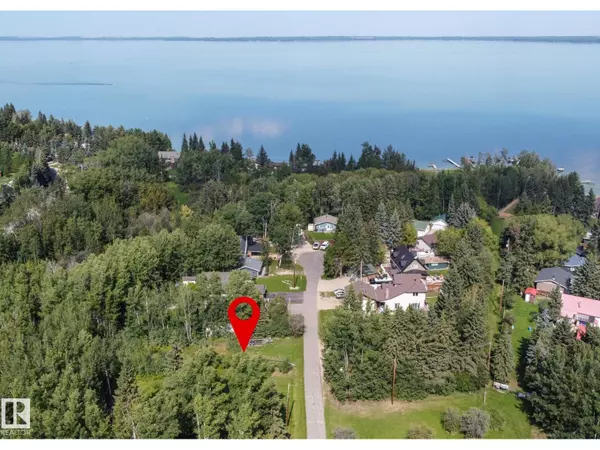 Rural Wetaskiwin County, AB T0C2V0,612 6th Street Norris Beach