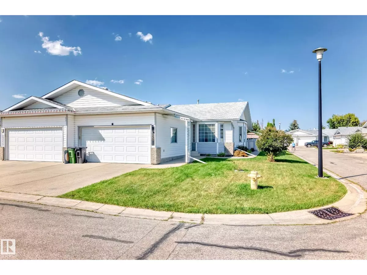 Edmonton, AB T5Y2N9,15571 59A ST NW