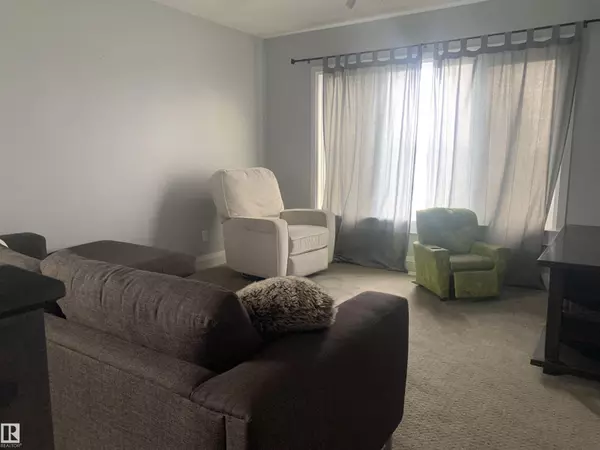 Sherwood Park, AB T8H0G6,703 SUNCREST