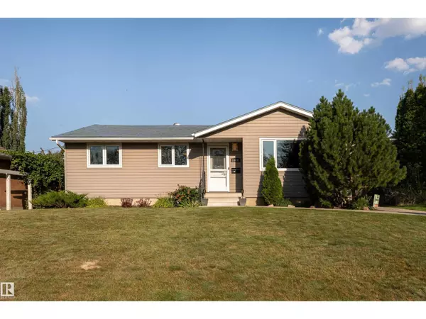 10631 43 ST NW, Edmonton, AB T6A1V2