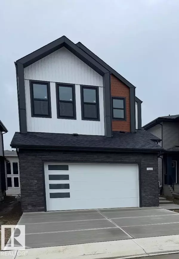 Edmonton, AB T6W5R3,7222 Kiviaq LI SW