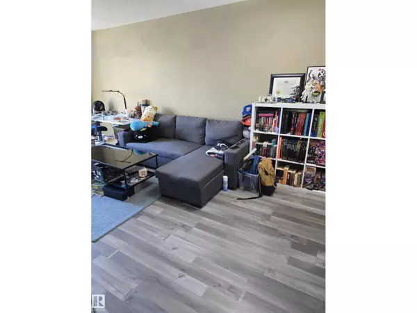 Edmonton, AB T6W1S9,#403 11441 ELLERSLIE RD SW