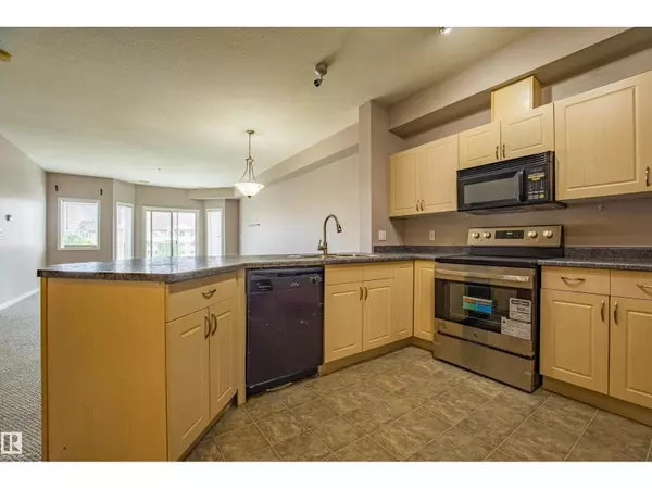 Edmonton, AB T5Y0H6,#326 4304 139 AV NW