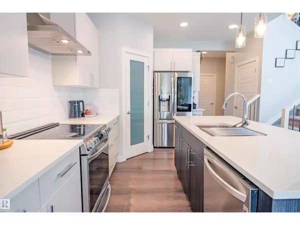 Spruce Grove, AB T7X0C9,111 KINGSBURY CI