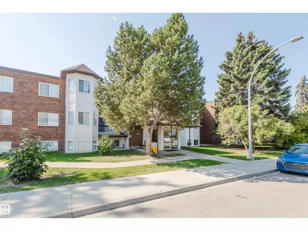 Edmonton, AB T6J0T9,#307 11415 41 AV NW