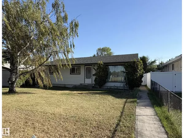 10443 129 AV NW, Edmonton, AB T5E0L2