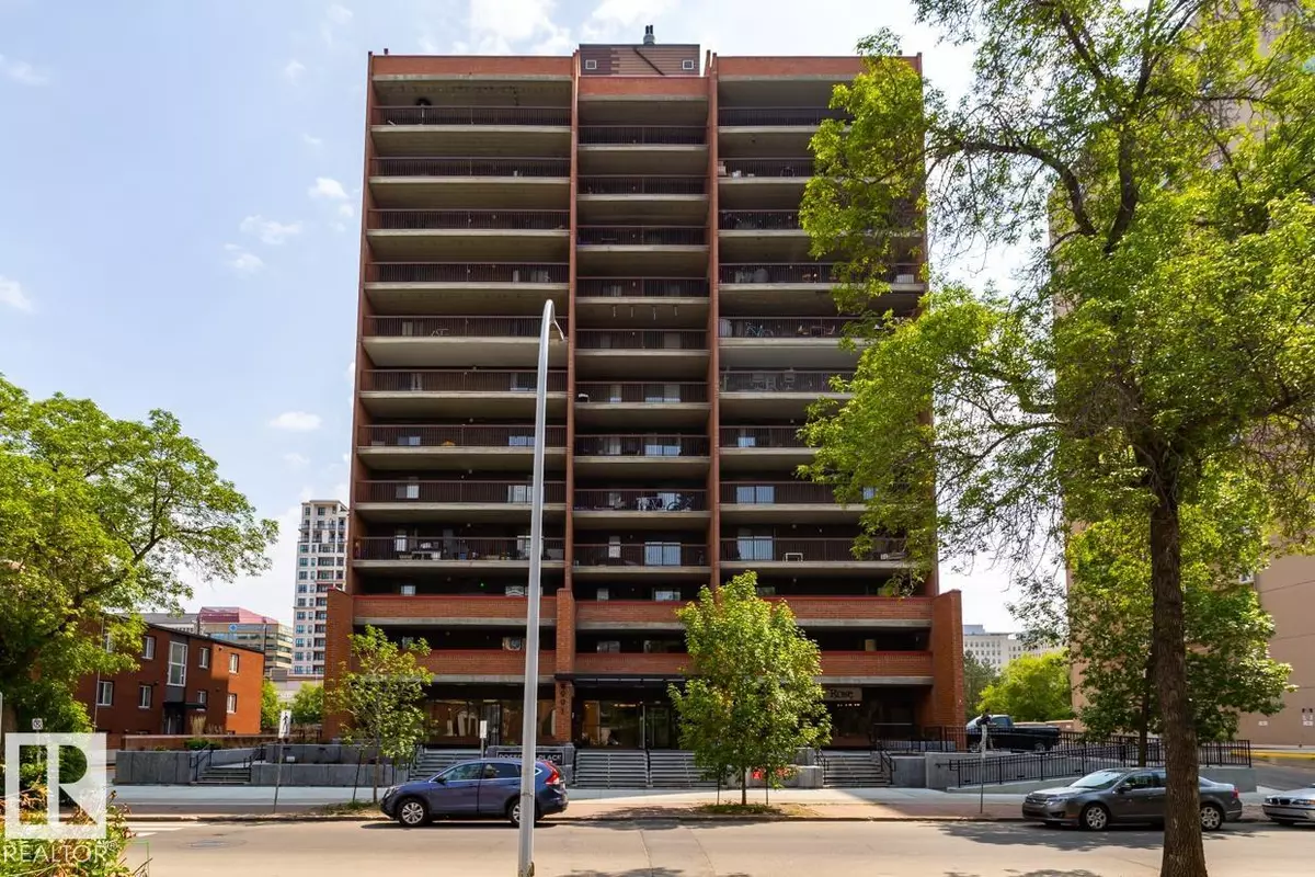 Edmonton, AB T5K2N4,#206 9917 110 ST NW