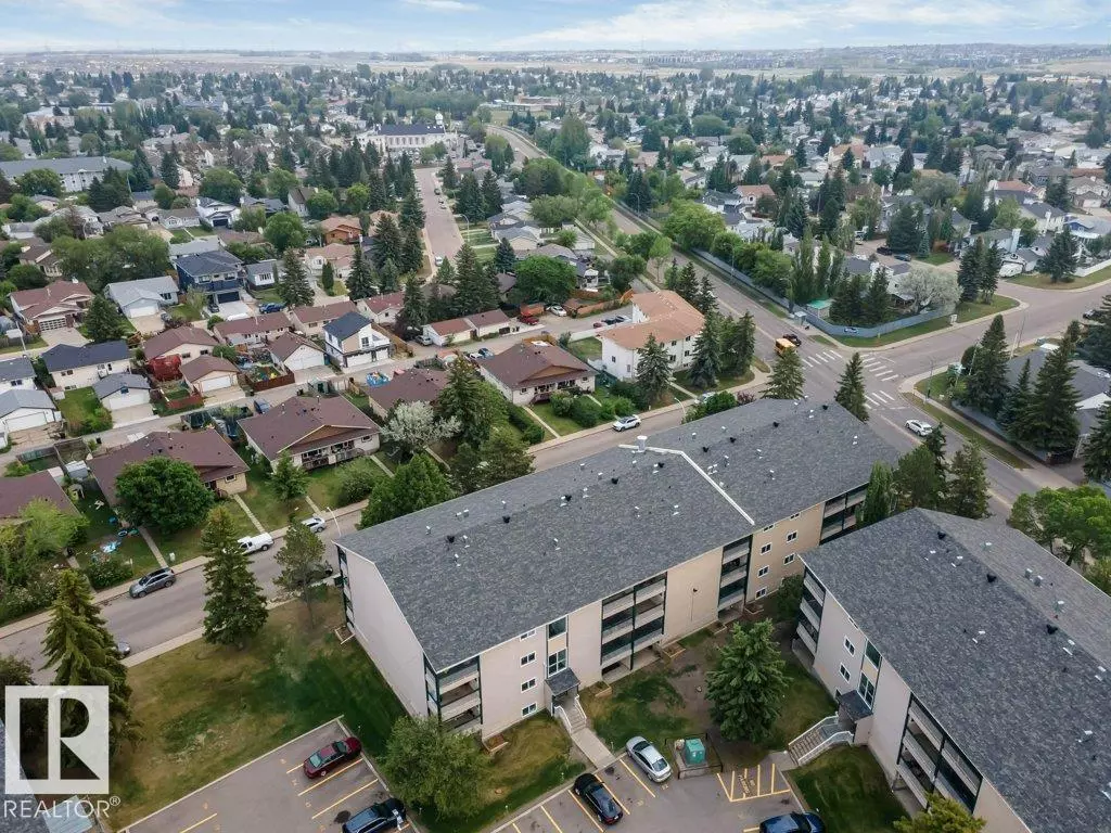 Edmonton, AB T6L5B1,#311 1620 48 ST NW