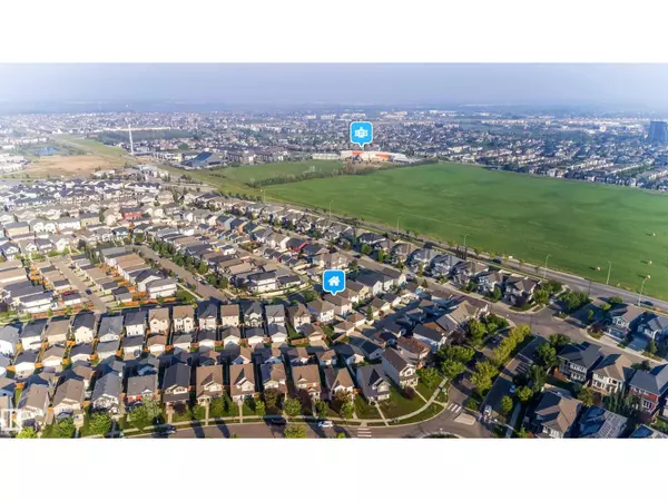 Edmonton, AB T6W2H6,1023 160 ST SW