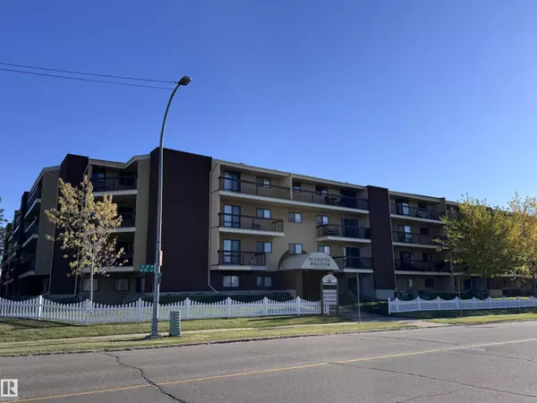 Edmonton, AB T6T5S8,#103 10511 19 AV NW