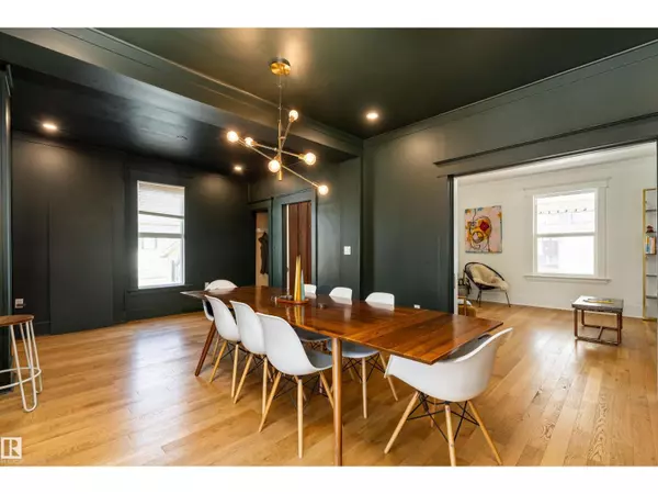 Edmonton, AB T5B4A2,11216 91 ST NW