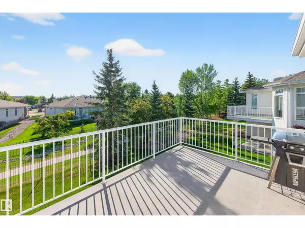 Edmonton, AB T6R3A7,307 TORY VW NW