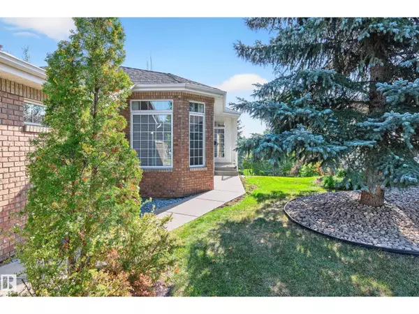 Edmonton, AB T6R3A7,307 TORY VW NW