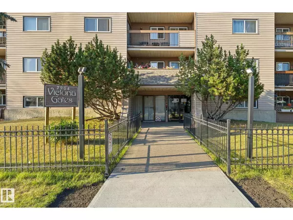 Edmonton, AB T5Y1P7,#202 2904 139 AV NW