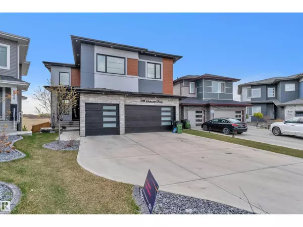 Edmonton, AB T6X2N5,8118 ORCHARDS GREEN GR SW