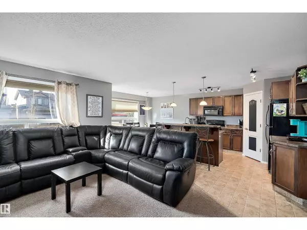 Leduc, AB T9E0C9,143 Acacia CI