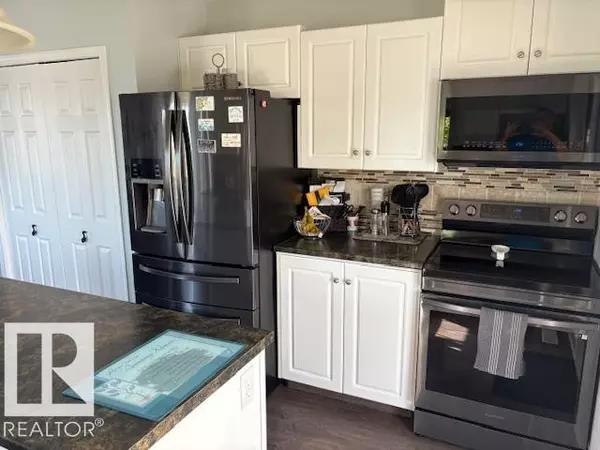 Cold Lake, AB T9M1C6,601 19 ST