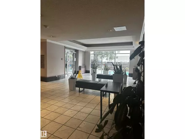 Edmonton, AB T5K1Z8,#706 10140 120 ST NW