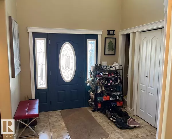 Edmonton, AB T5E5M4,12944 119 ST NW