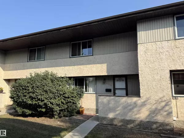 Edmonton, AB T5Y1R1,3171 138 AV NW