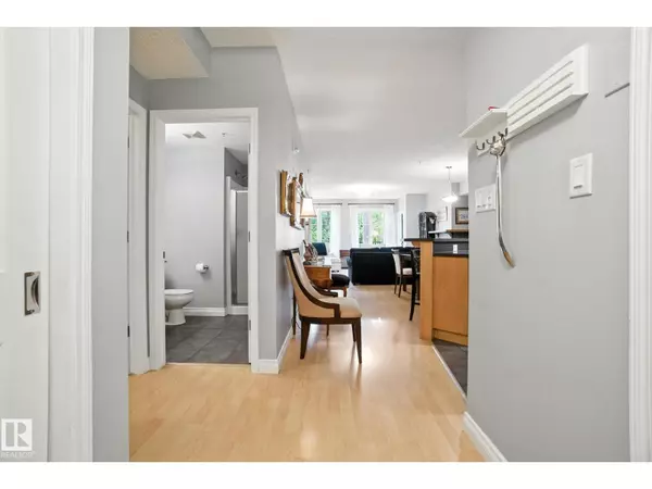 Edmonton, AB T6A4A2,#305 9819 96A ST NW