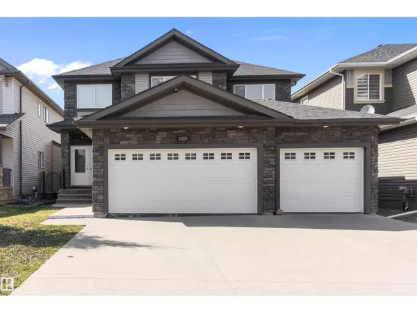 Edmonton, AB T6W2N8,1325 ADAMSON DR SW