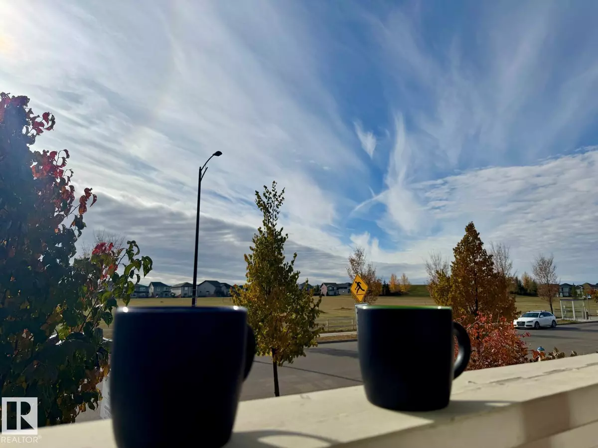 Edmonton, AB T6W3P5,2294 GLENRIDDING BV SW