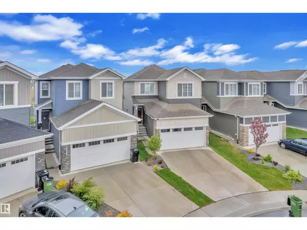 Edmonton, AB T6W4X2,16236 31 AV SW