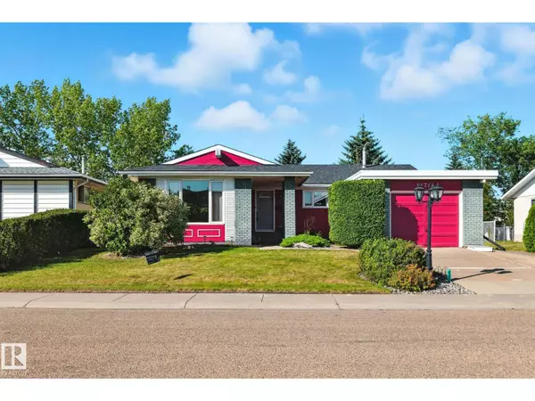 11716 148 AV NW, Edmonton, AB T5X1B6