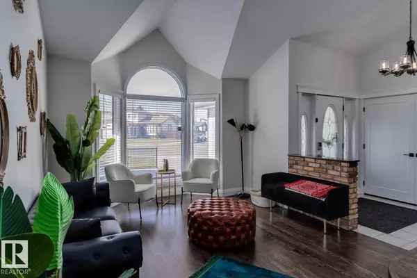 Edmonton, AB T5X4Y6,16223 98 ST NW NW