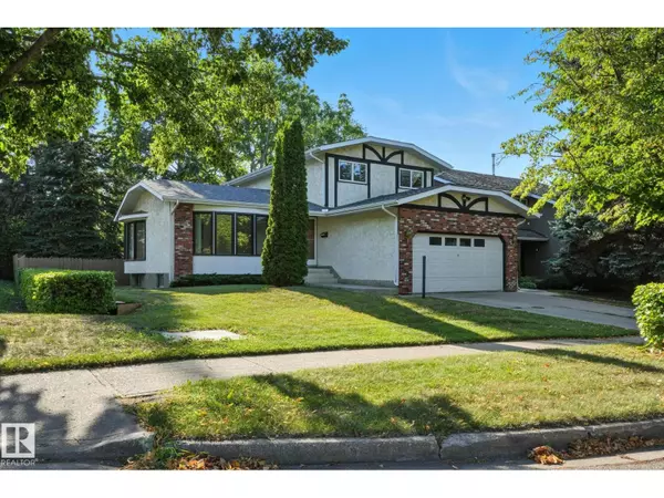 St. Albert, AB T8N3B6,4 GLEN MEADOW CR