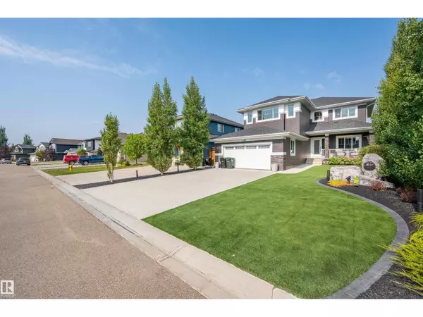 Ardrossan, AB T8E0A2,105 CRESTHAVEN GV