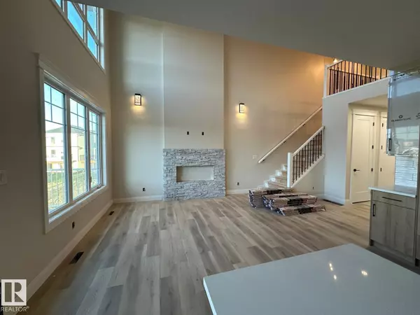 Edmonton, AB T6M3A7,19034 20a Ave NW