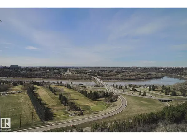 Edmonton, AB T5N1M9,#2103 10011 123 ST NW