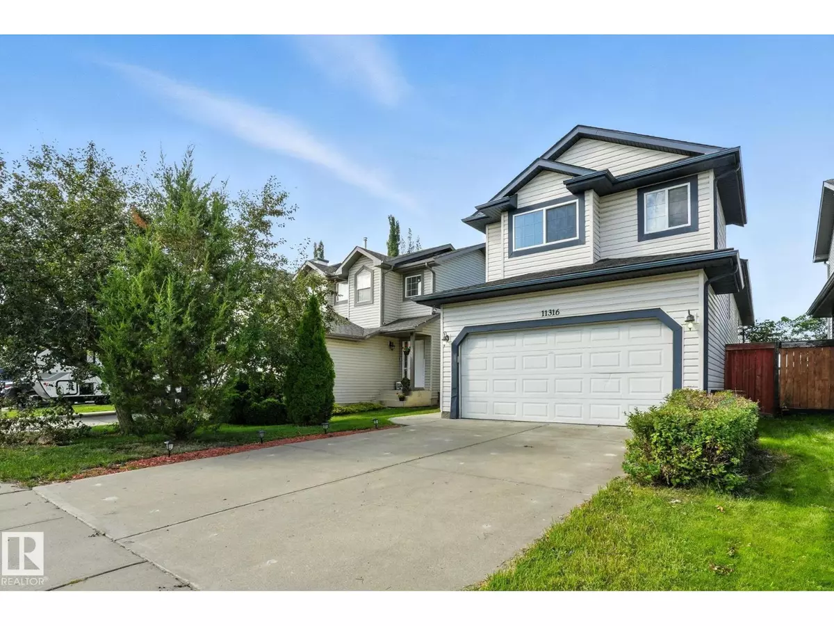 Edmonton, AB T5X6G8,11316 167B AV NW