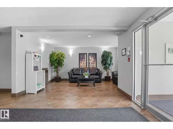 Edmonton, AB T6W0J3,#209 11615 ELLERSLIE RD SW