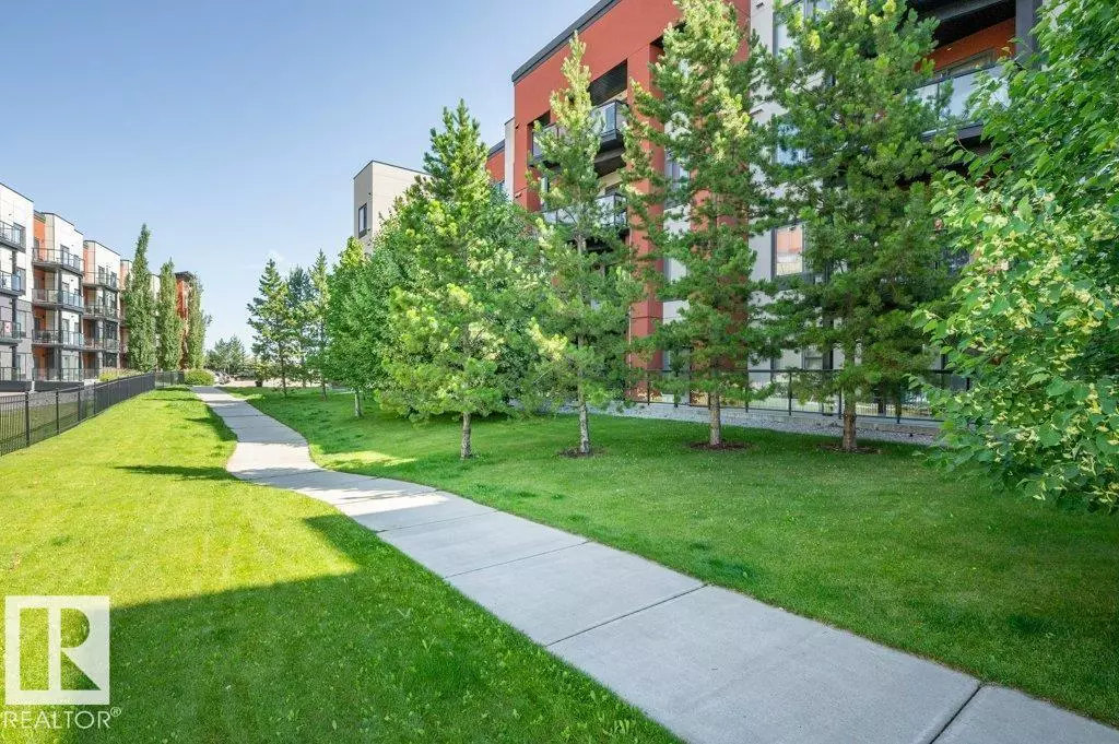 Edmonton, AB T6W0V3,#140 308 AMBLESIDE LI SW