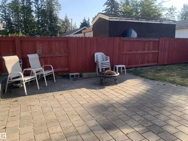 Rural Wetaskiwin County, AB T0C1X0,804A 1 AV