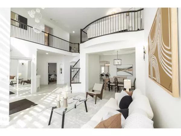 Edmonton, AB T6R3K4,926 THOMPSON PL NW